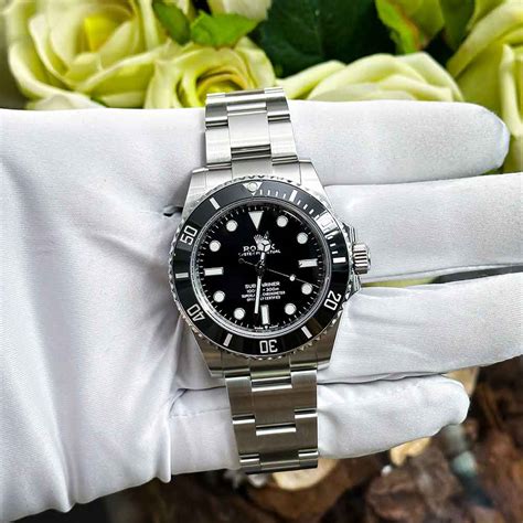 sconto su rolex submariner|rolex submariner black dial.